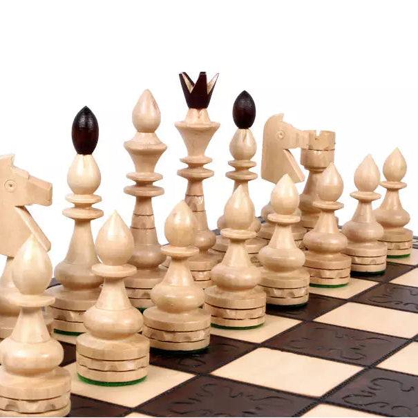 Lord Hand-Crafted Chess Set - Hornbeam Pieces & Burned Folding Board