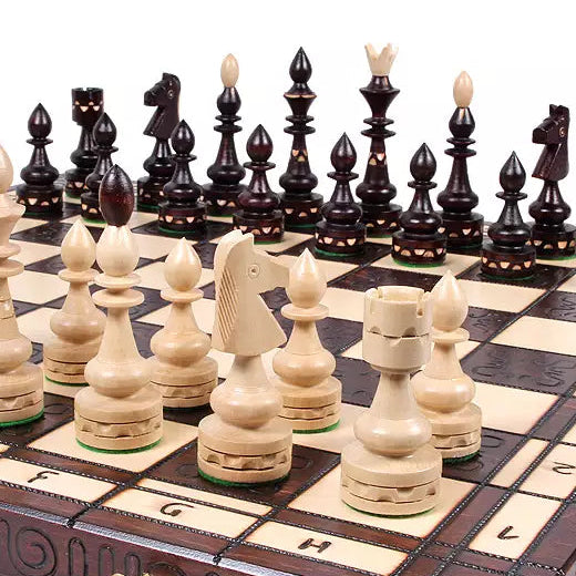 Lord Hand-Crafted Chess Set - Hornbeam Pieces & Burned Folding Board