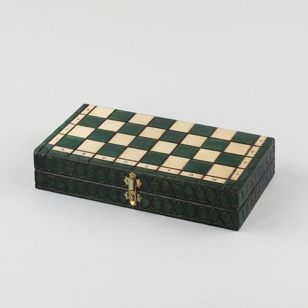 King's Green Chess Set — Sycamore Pieces & Green Folding Board