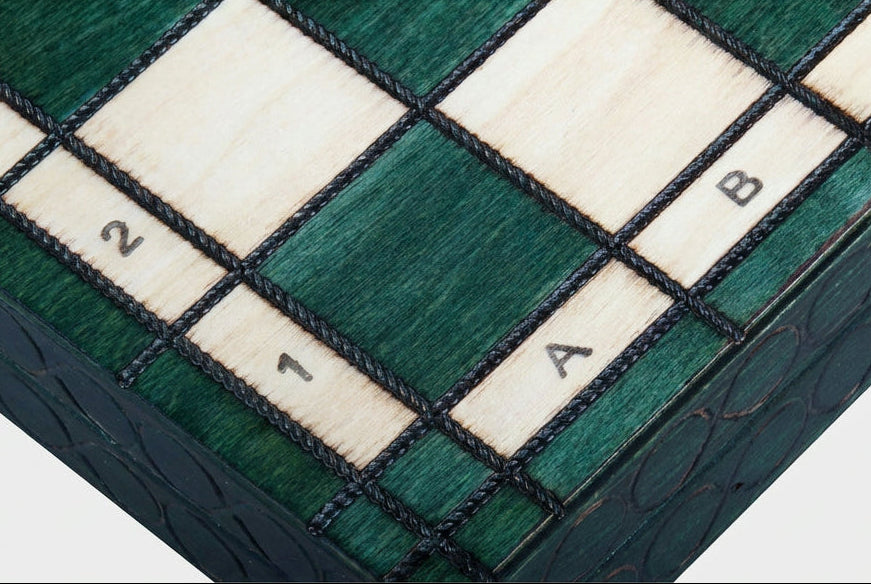 King's Green Chess Set — Sycamore Pieces & Green Folding Board